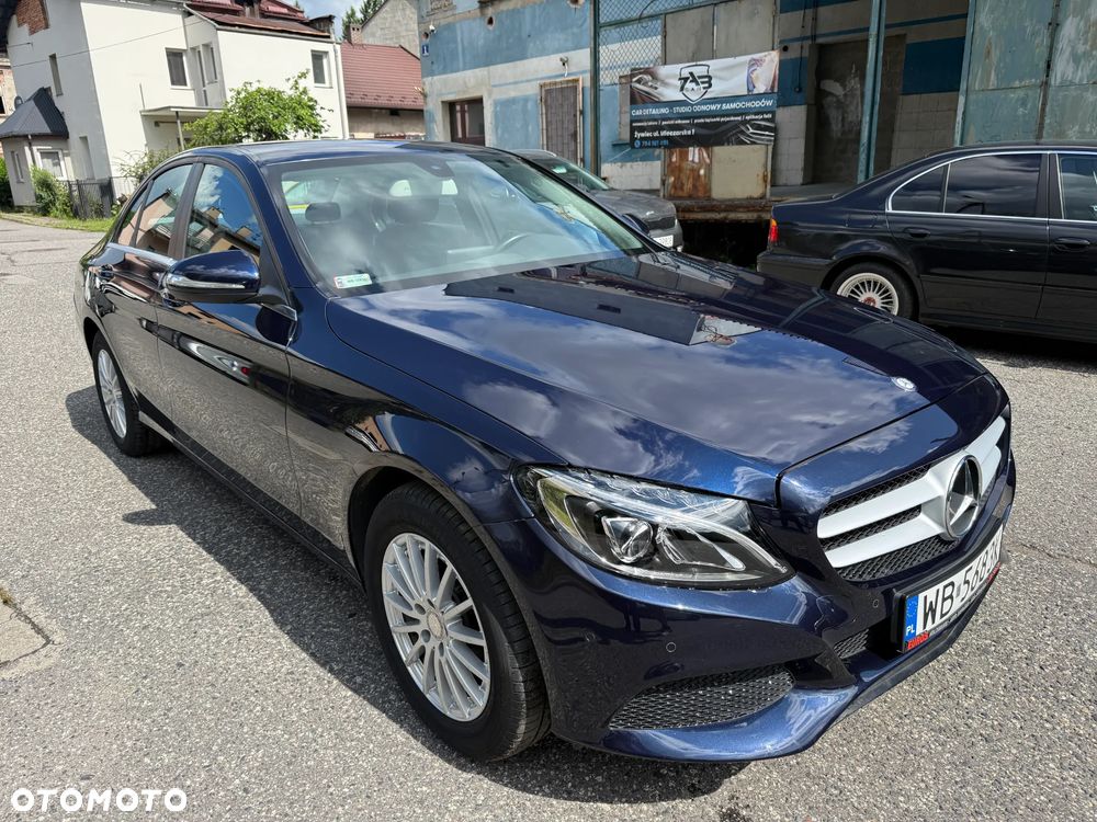 Mercedes-Benz Klasa C 180 CGI BlueEff Classic - 3