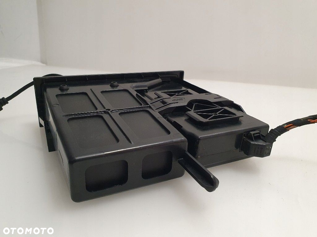 INTERFACE MULTIMEDIALNY VW PASSAT GOLF VI 5N0 - 8