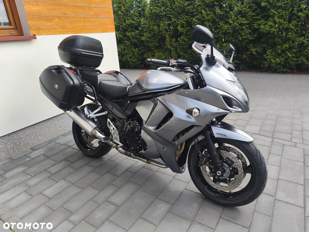 Suzuki Bandit - 1