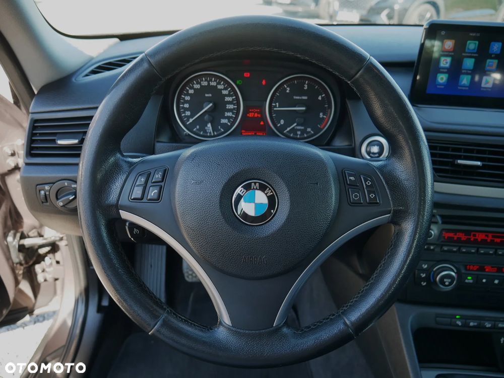 BMW X1 xDrive18d - 28