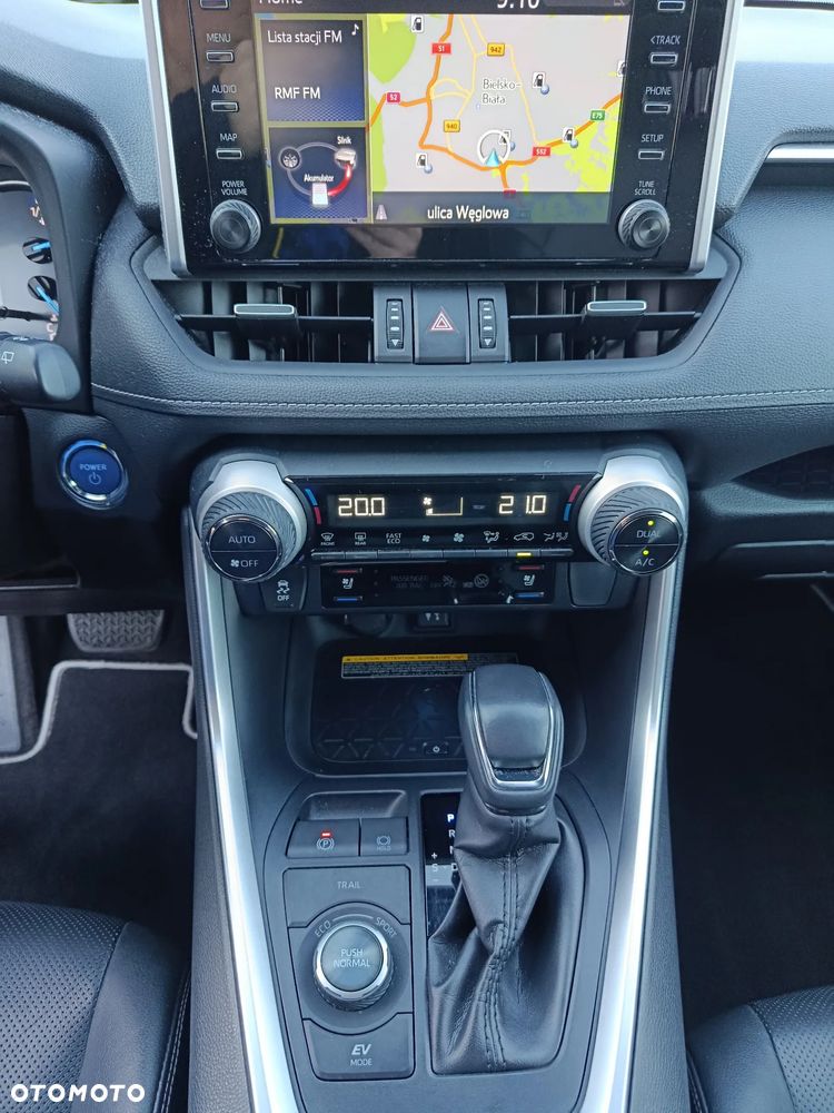Toyota RAV4 2.5 Hybrid Executive 4x4 - 18