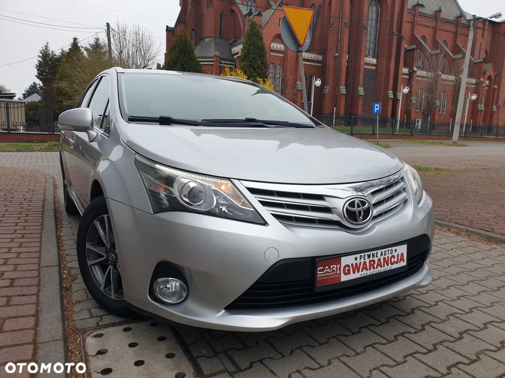Toyota Avensis Touring Sports 1.8 Edition S+ - 10