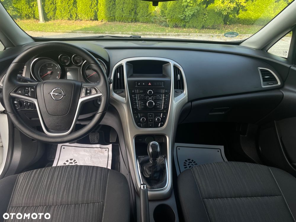 Opel Astra 1.7 CDTI DPF Innovation - 10