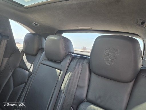 Porsche Cayenne Turbo Tiptronic S - 27