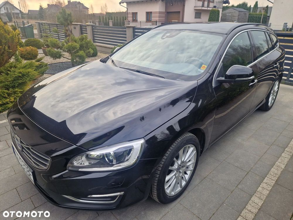 Volvo V60 - 1