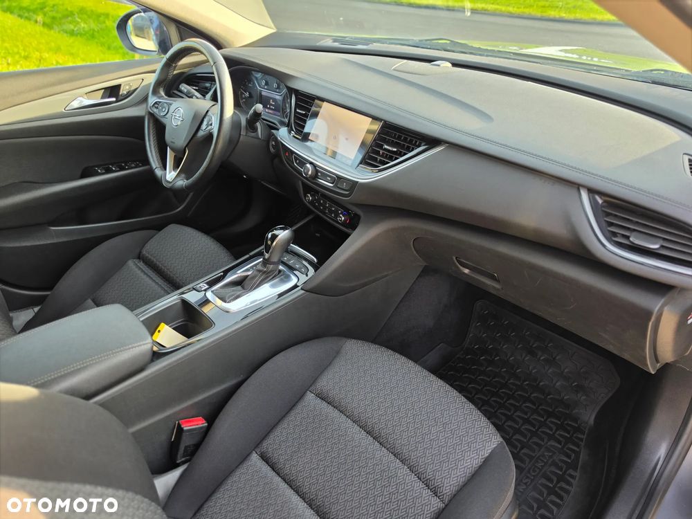 Opel Insignia 1.6 Automatik Business Innovation - 26