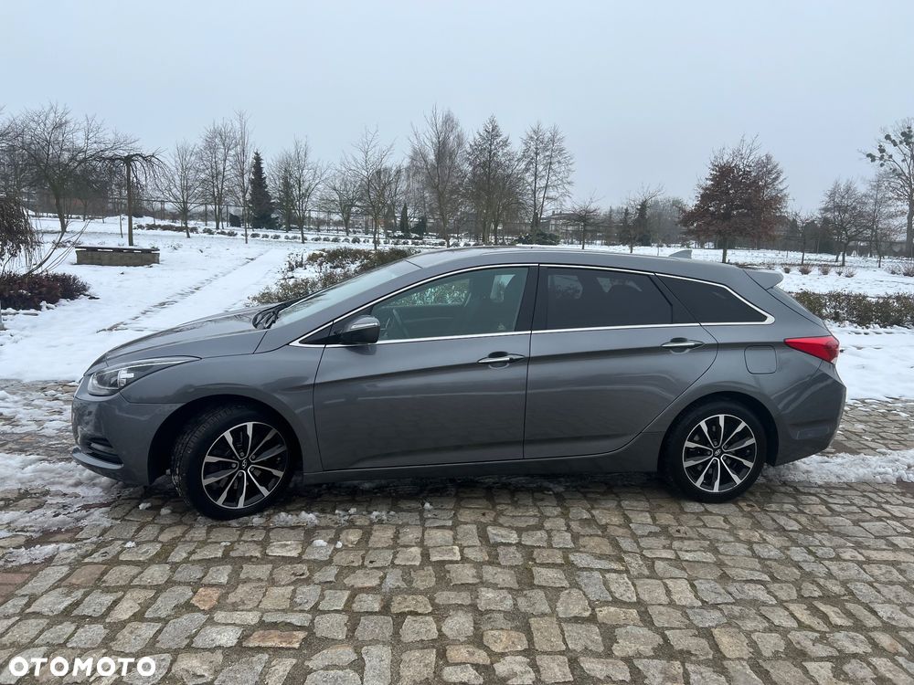 Hyundai i40 Kombi blue 1.7 CRDi DCT Premium - 30