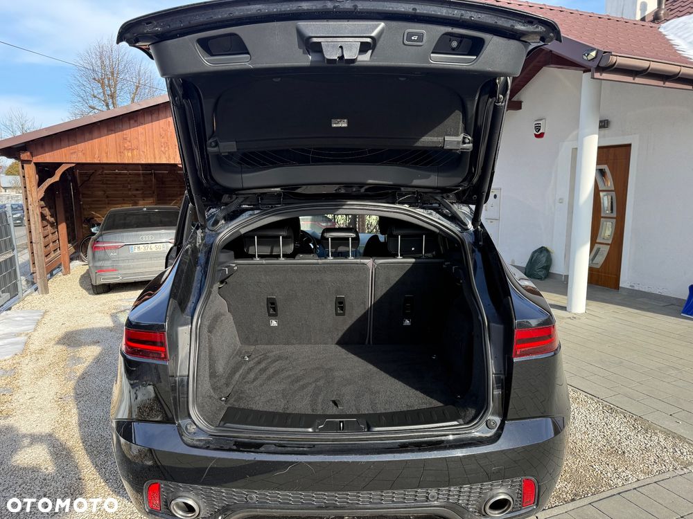Jaguar E-Pace D150 R-Dynamic SE - 8