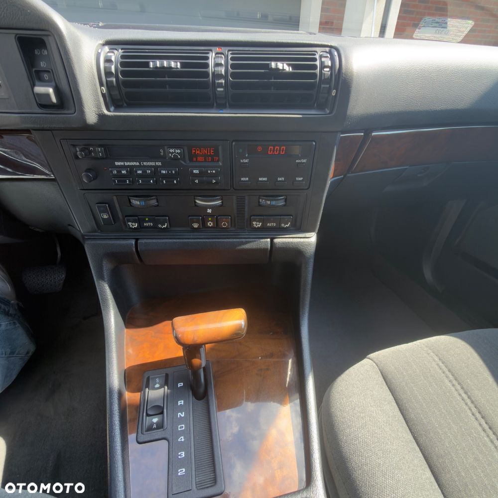 BMW Seria 5 530i V8 - 23