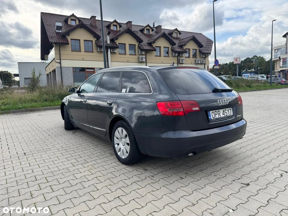 Audi A6 - 4