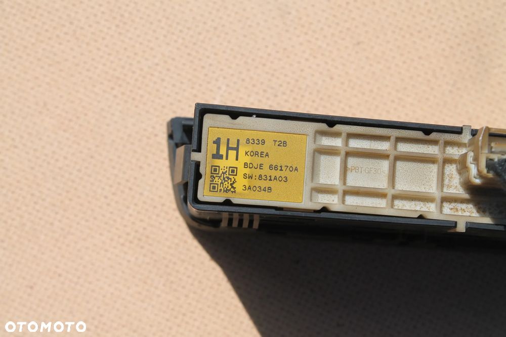 PANEL PRZYCISK PDC I-STOP KAMERY ESP MAZDA 3 IV BP BDJE66170A - 2