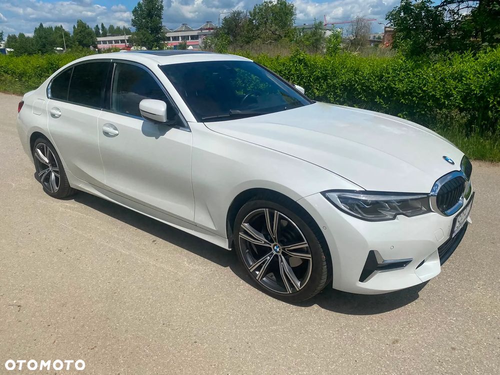 BMW Seria 3 320d xDrive Edition Luxury Line Purity - 17