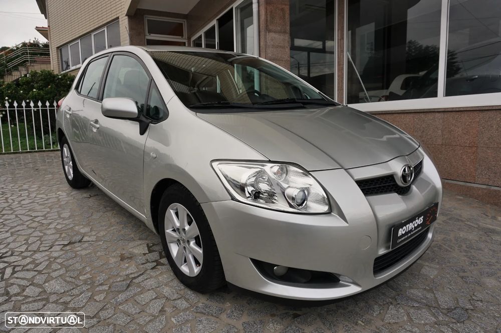 Toyota Auris 1.4 D-4D Comfort+Navi - 3