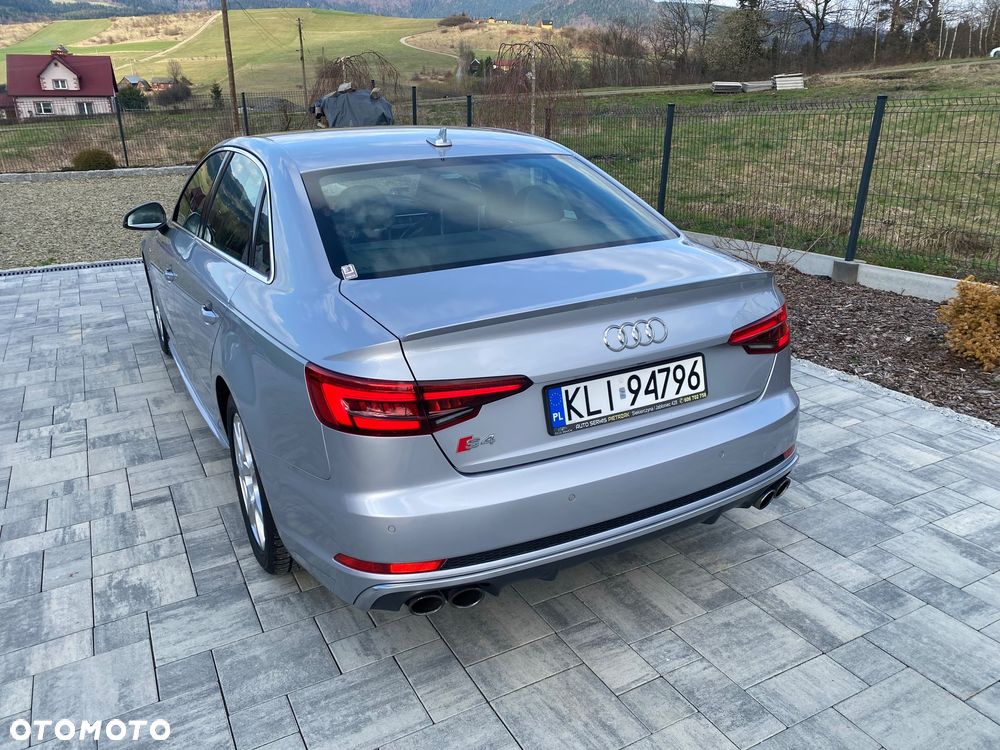 Audi S4 Limousine - 6