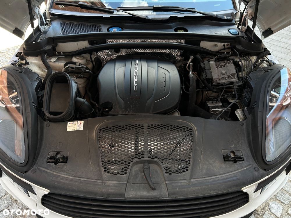 Porsche Macan PDK - 36