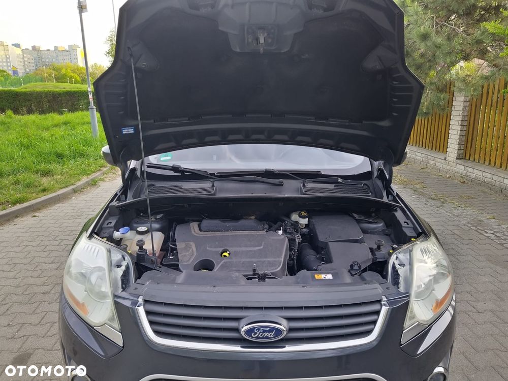 Ford Kuga 2.0 TDCi 2x4 Titanium - 11