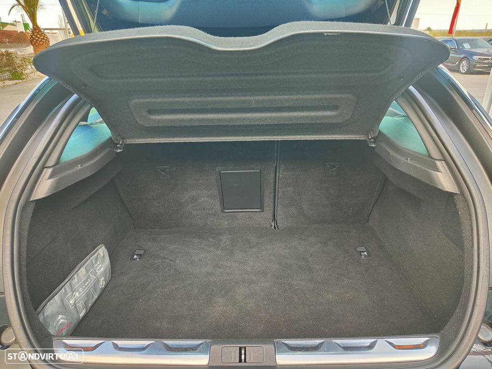 Citroën DS5 1.6 BlueHDi So Chic - 39