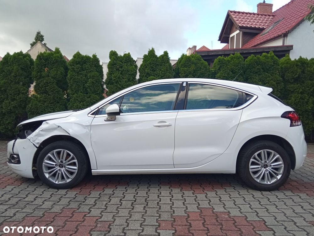 Citroën DS4 BlueHDi 120 S&S - 6