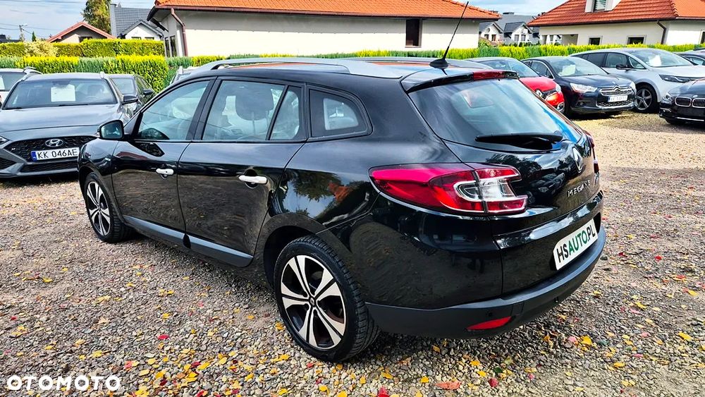 Renault Megane 2.0 16V Bose Edition CVT - 18