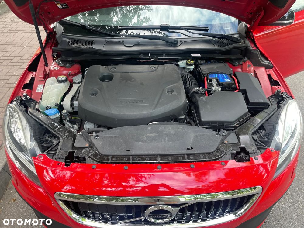 Volvo V40 Cross Country D3 Momentum - 25
