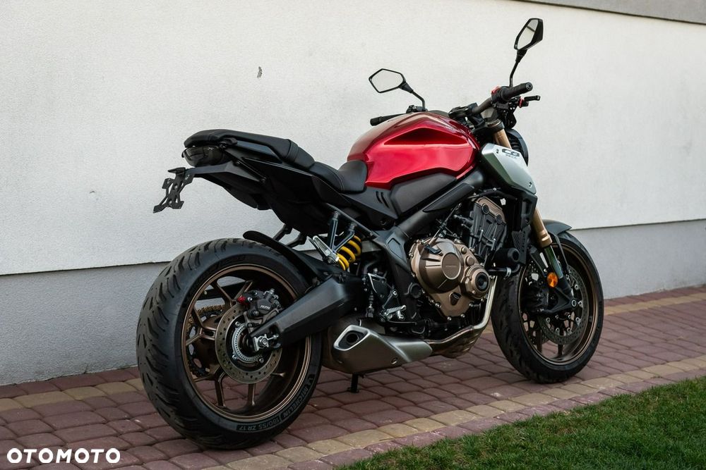 Honda CB - 3