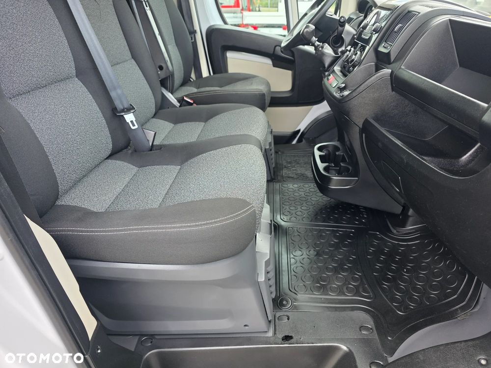 Fiat DUCATO 2,3 MJT 150 KONNY KONTENER 4,2M WINDA KLIMA KAMERA MAX 16 KOŁA 264TKM PRZEBIEGU GWARANCJA - 18