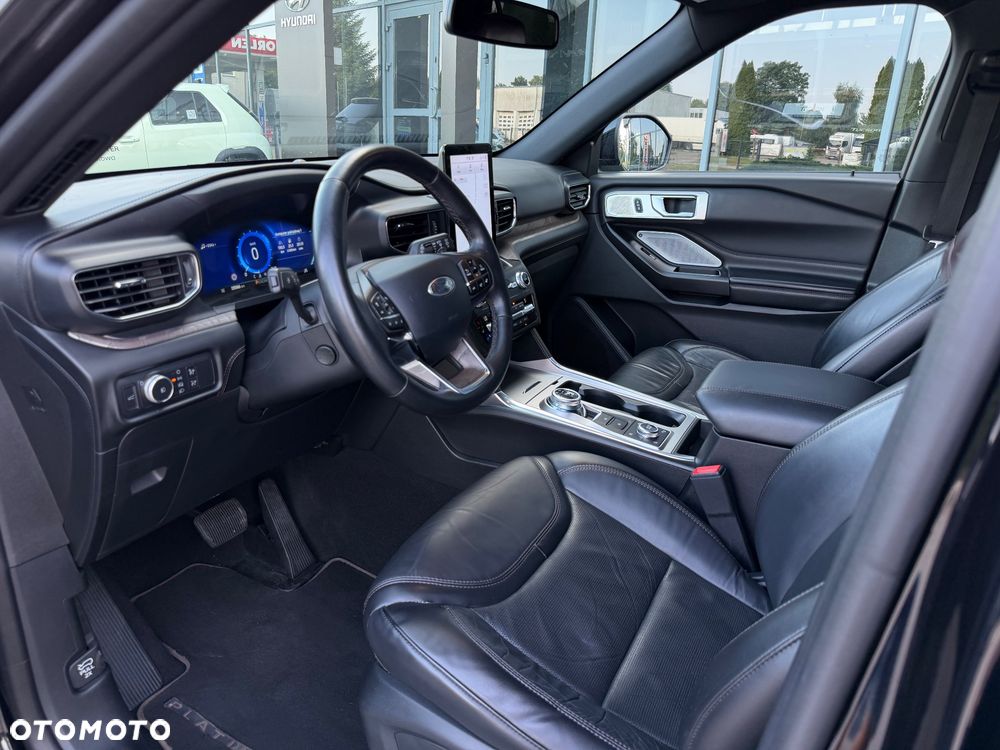Ford Explorer - 9