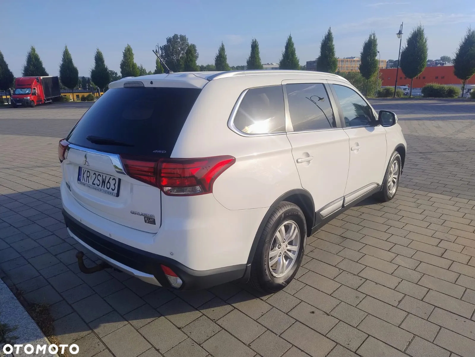 Mitsubishi Outlander 2.0 Intense 4WD CVT - 8