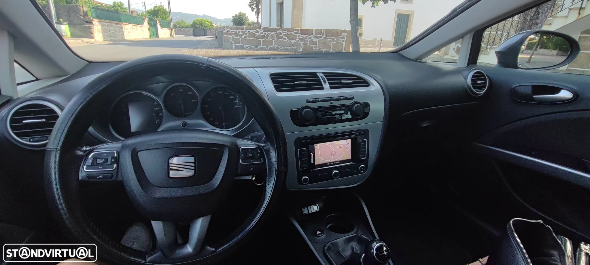 SEAT Leon 1.6 TDI Ecomotive Style - 17
