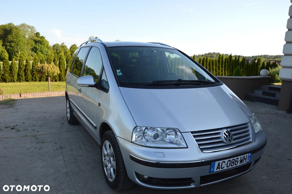 Volkswagen Sharan 1.9 TDI 4Motion United - 17