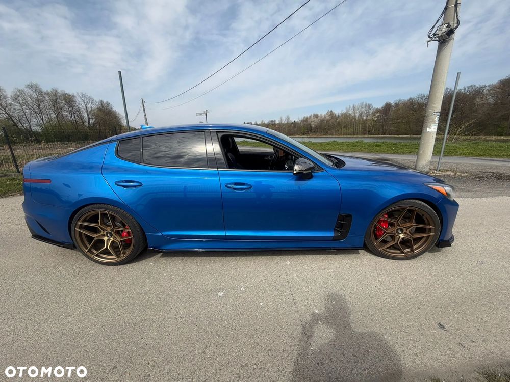 Kia Stinger 3.3 T-GDI AWD GT - 16