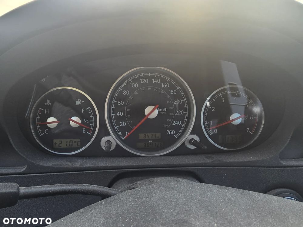 Chrysler Crossfire - 12