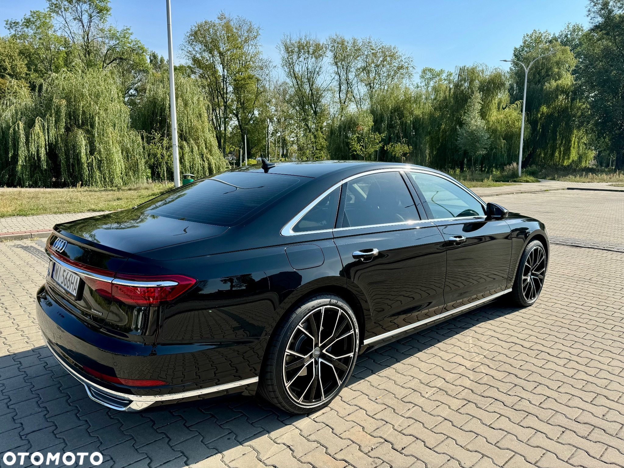 Audi A8 - 9