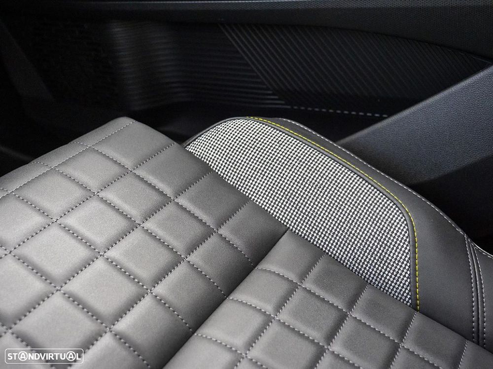 Renault 4 E-Tech 52 kWh Iconic Autonomia Conforto - 47