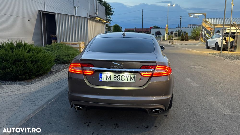 Jaguar XF 3.0D S Premium Luxury - 3