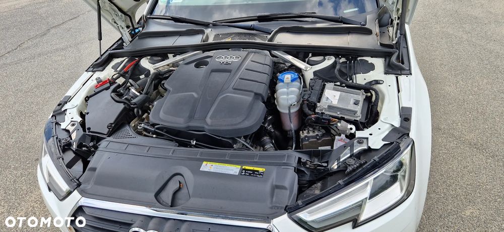 Audi A4 Avant 2.0 TDI S tronic - 11