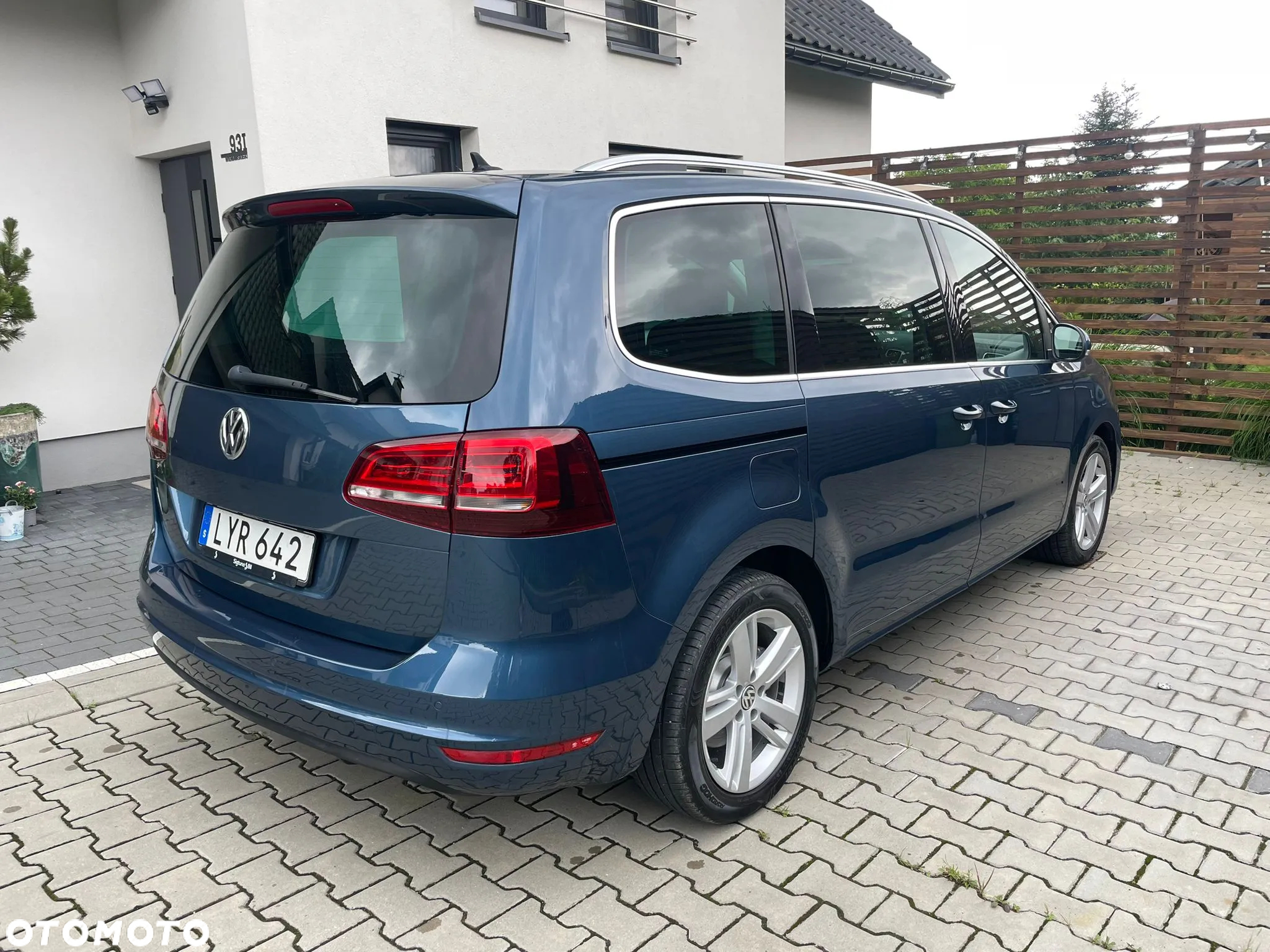 Volkswagen Sharan 2.0 TDI (BlueMotion Technology) Highline - 20