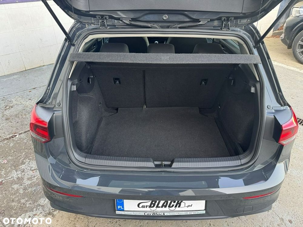 Volkswagen Golf - 31