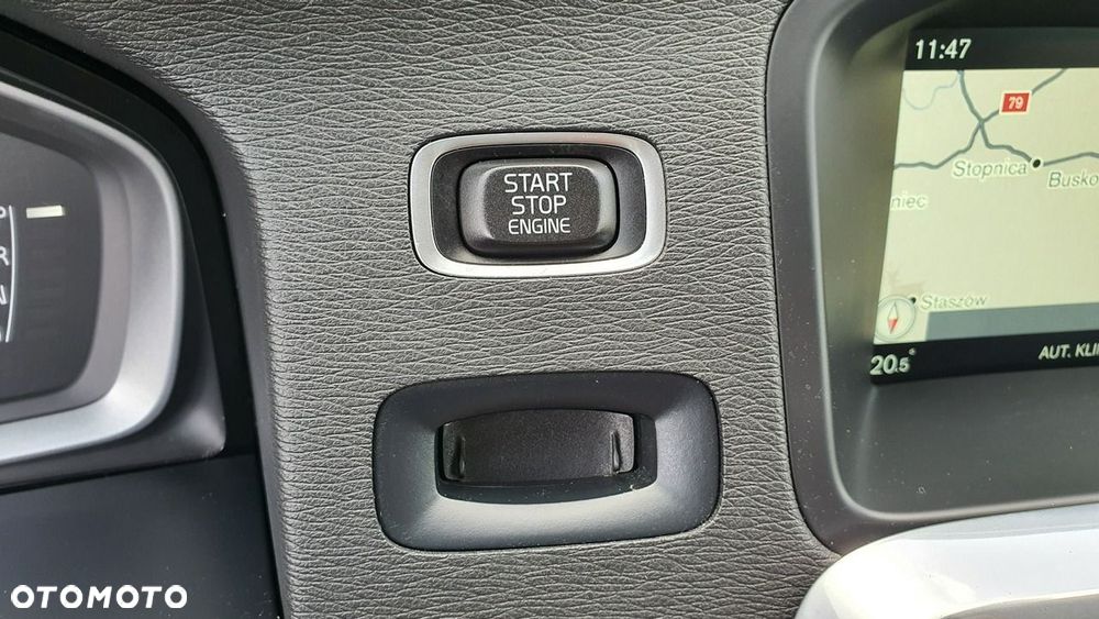 Volvo S60 D3 Geartronic Momentum - 24