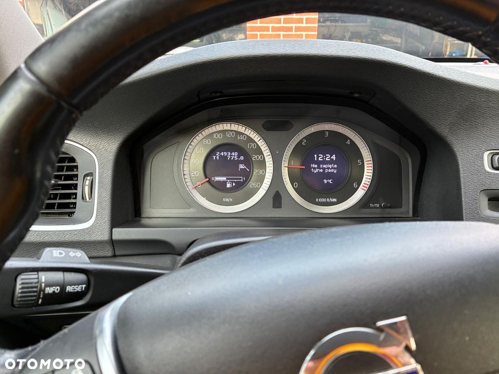 Volvo S60 D3 Summum - 7