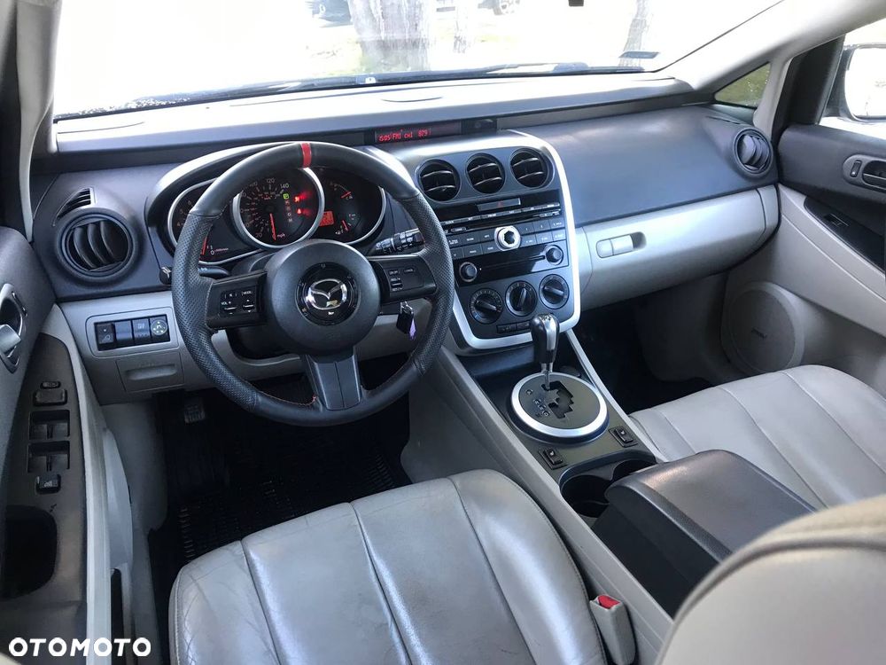 Mazda CX-7 - 24