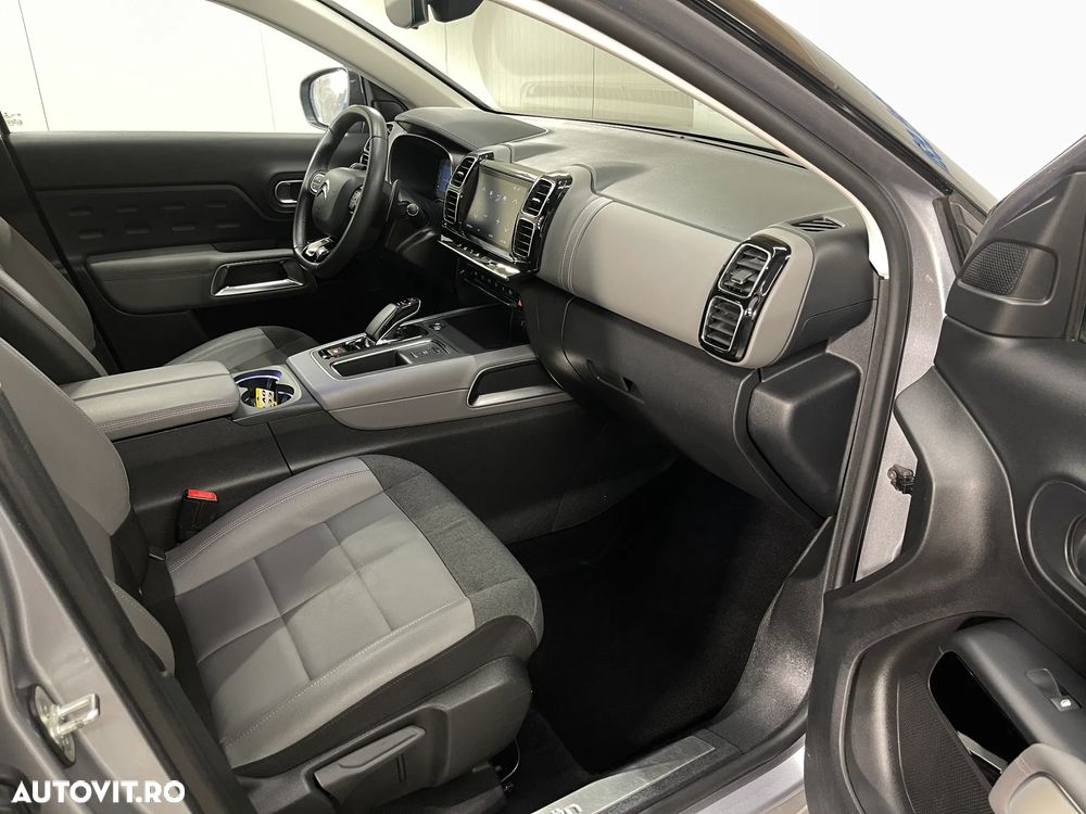 Citroën C5 Aircross 1.6 FWD 225 EAT8 Shine - 9