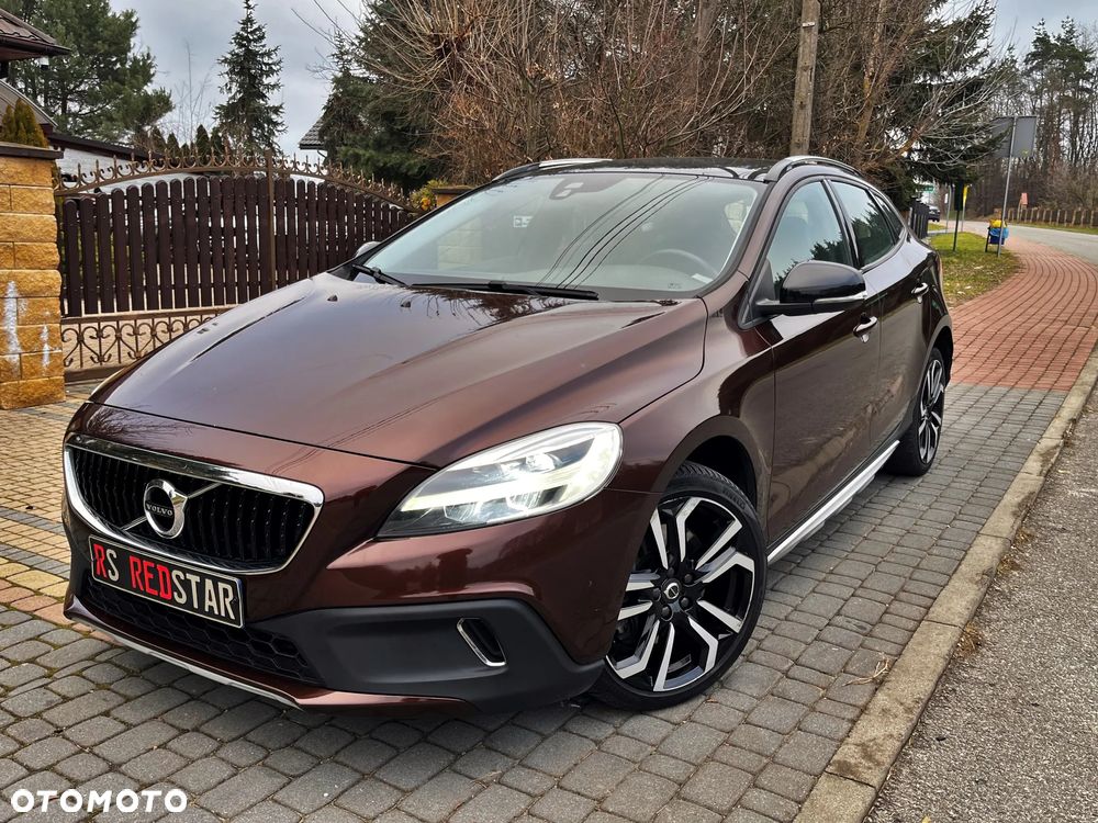 Volvo V40 Cross Country D2 Geartronic Momentum - 2