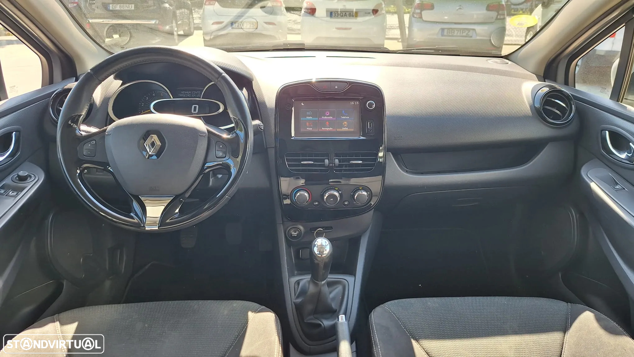 Renault Clio 1.5 dCi Confort - 6