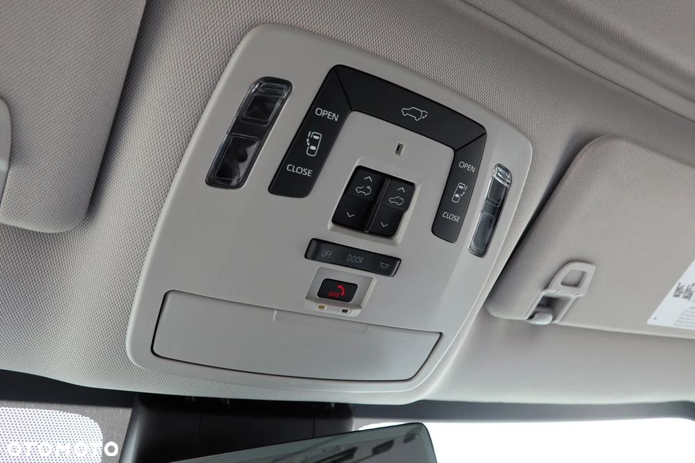 Toyota Sienna - 22