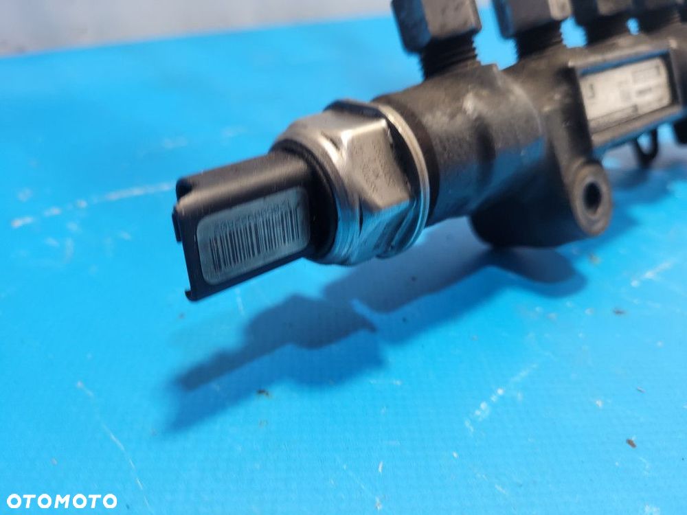 LISTWA WTRYSKOWA CITROEN C4 - 4