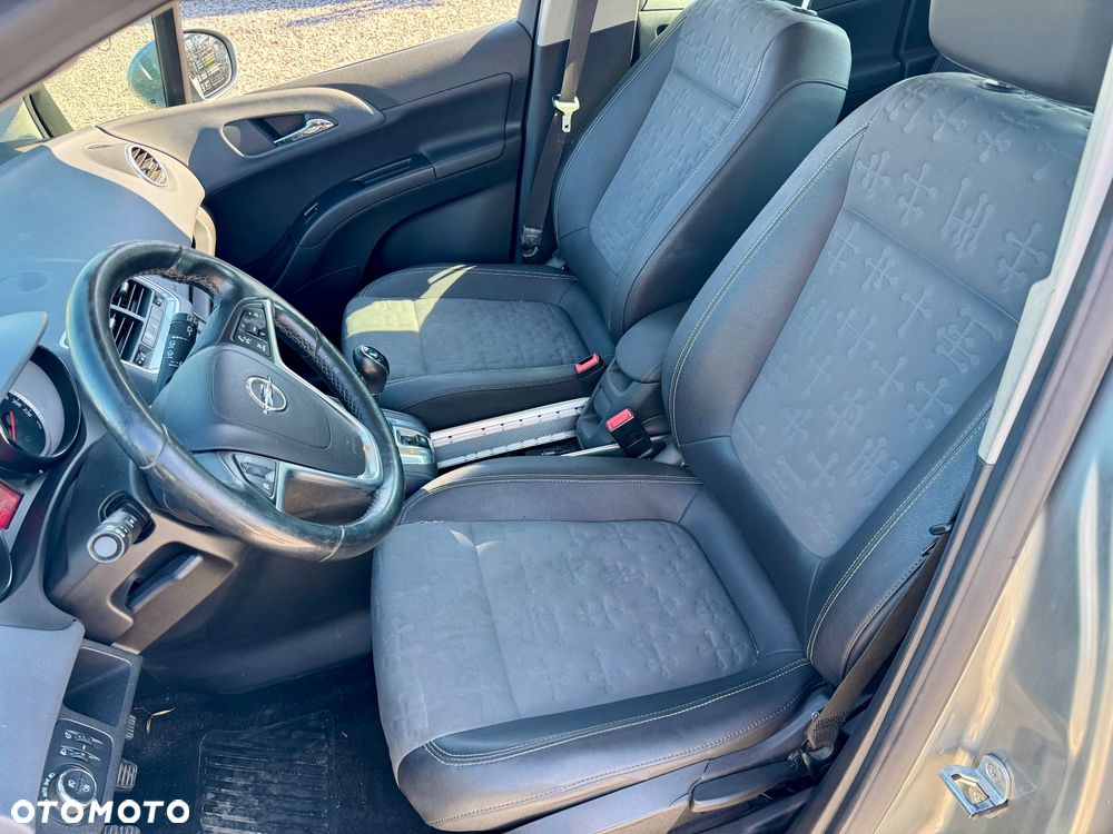 Opel Meriva - 8