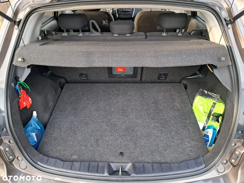 Mitsubishi ASX - 8