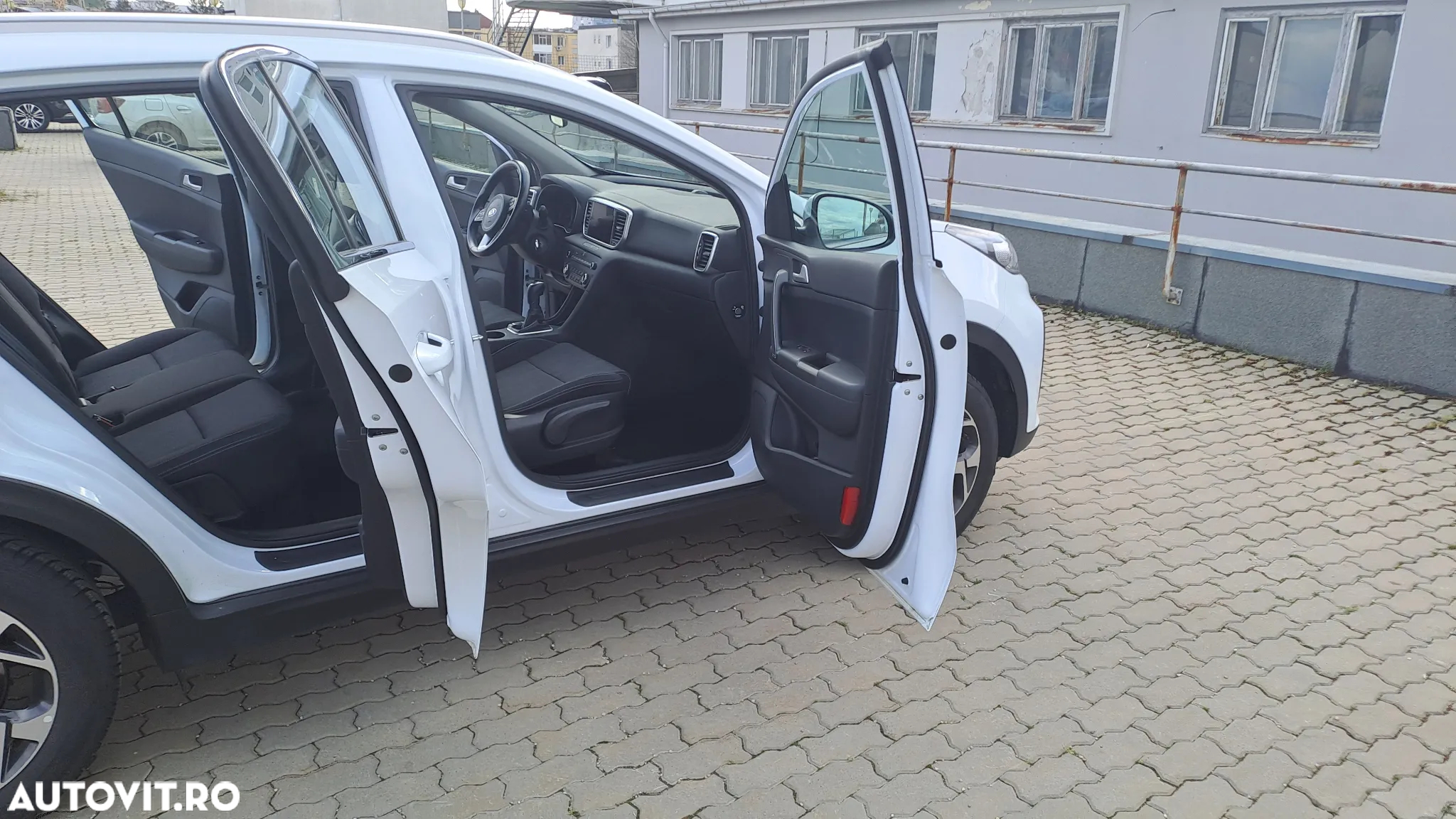 Kia Sportage - 13