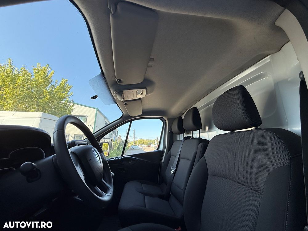 Renault Trafic 2.0 Blue dCi 146CP Authentique L2H2 - 19